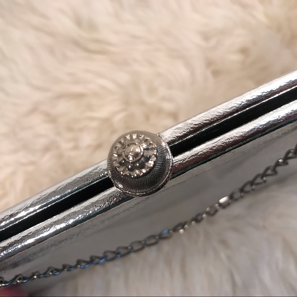 Vintage Silver Handbag Purse Clutch, Chain Handle - Picture 8 of 8